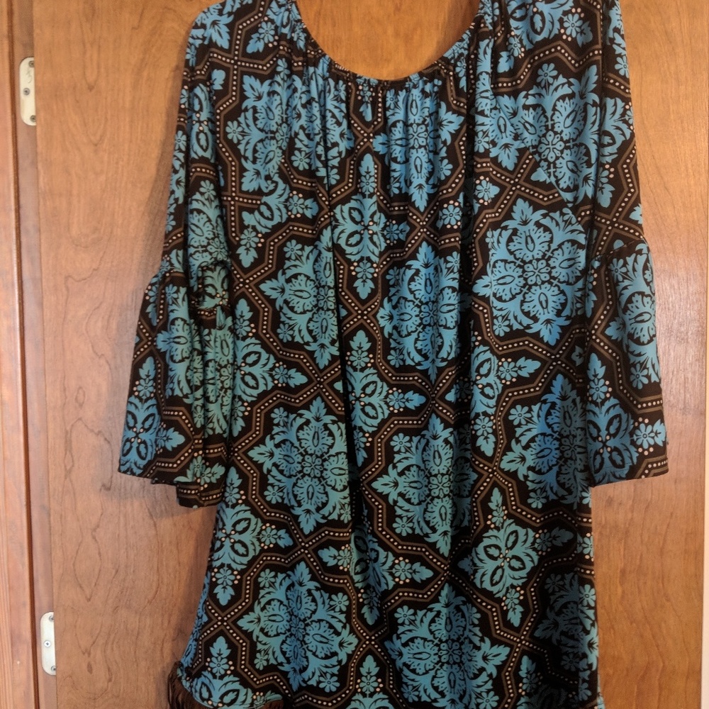Outfit - Picture 7 of 8